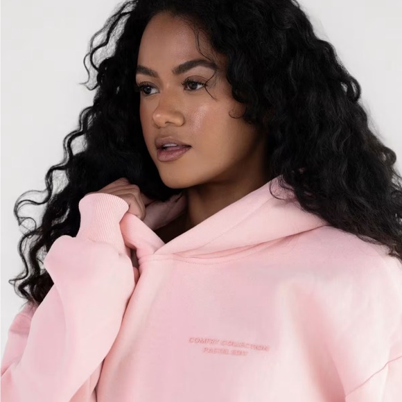Comfrt Limited Edition Bubblegum Pastel Hoodie - Picture 2 of 9